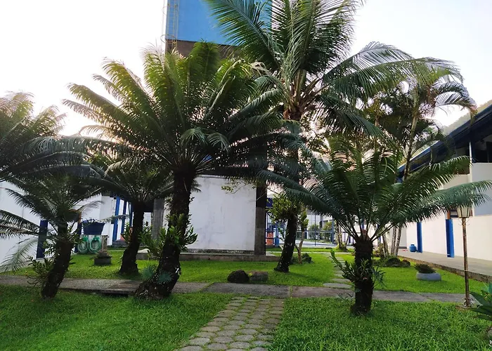 Condominio Encantador com Piscina